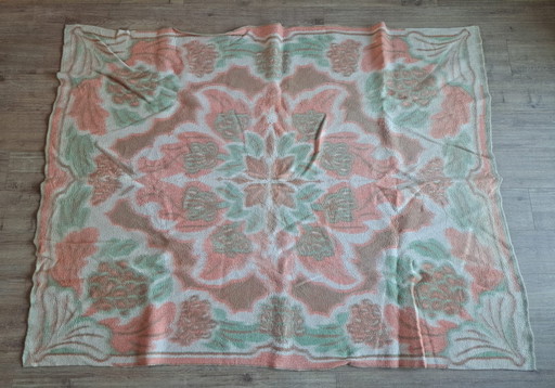 Vintage Wool Blanket With Floral Pattern - 161 x 210 cm