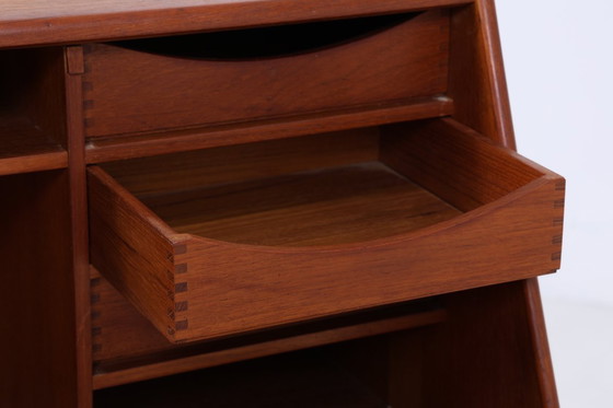 Image 1 of Secrétaire vintage en teck de Bernhard Pedersen & Søn années 60 | Mid Century Bureau Armoire Rétro Bois Rangement #06-13