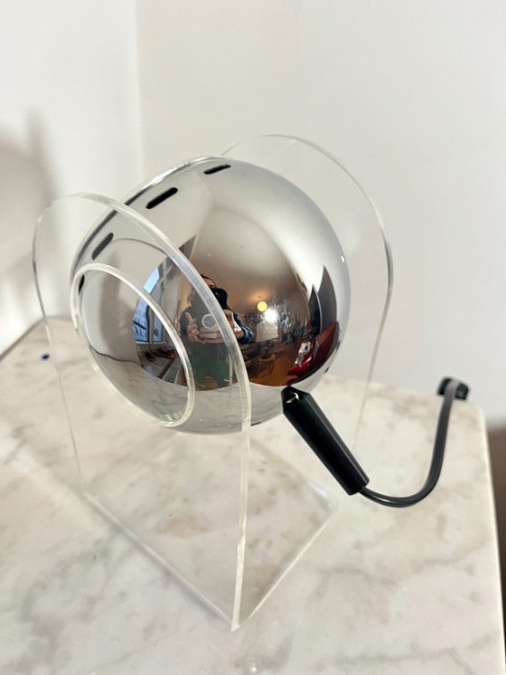 Image 1 of Lampada da tavolo vintage in acrilico Space Age di Gino Sarfatti per Arteluce, Italia, anni '60/'70