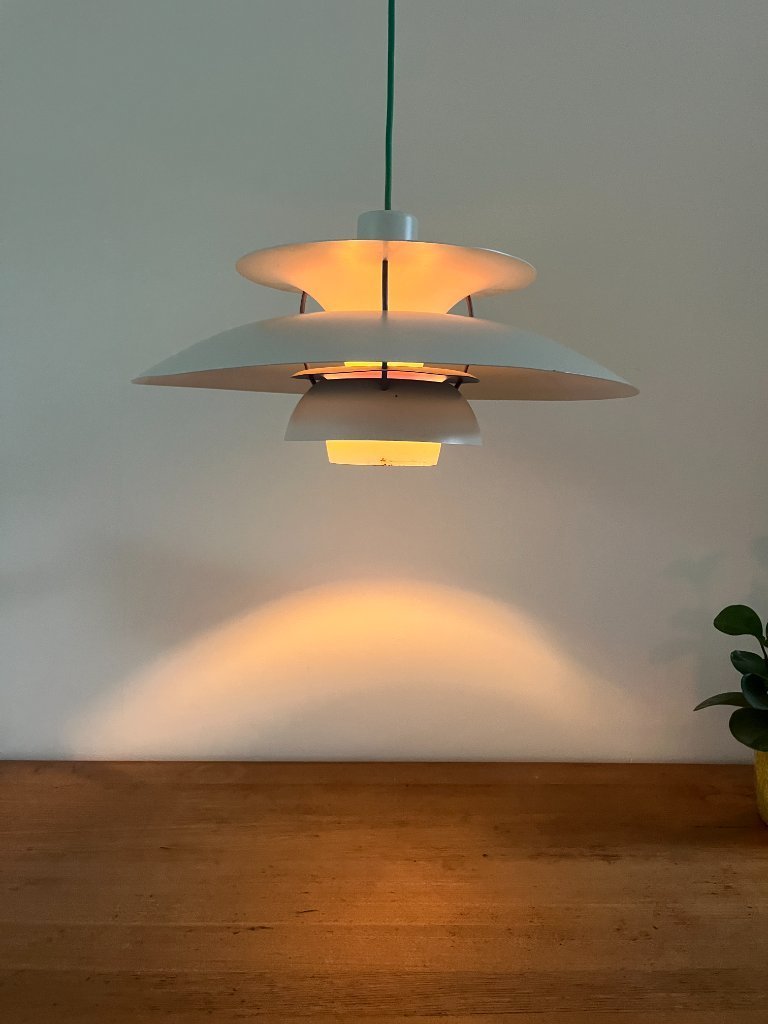 Vintage Louis Poulsen PH5 - Poul Henningsen - Danish design lamp
