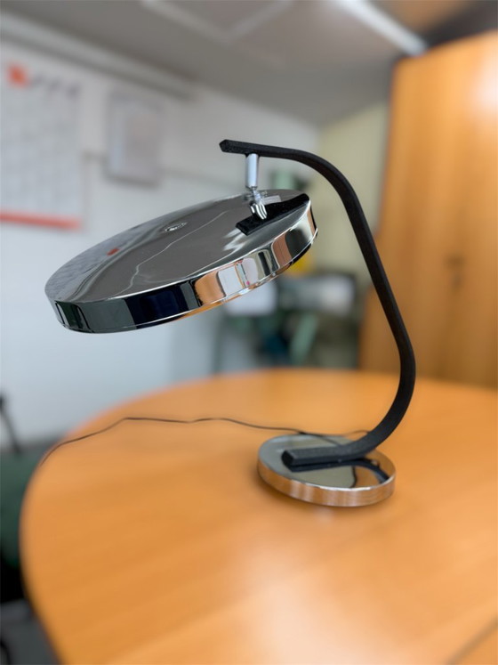 Image 1 of PHASE LAMP