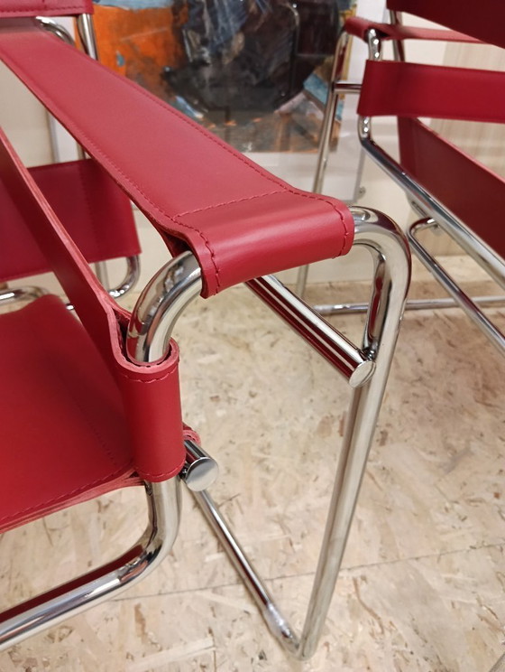 Image 1 of KNOLL Studio Set van 2 WASSILY B3 fauteuils (NIEUW) in rood leer