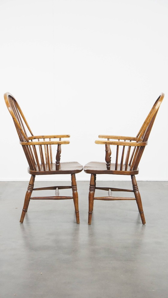 Image 1 of 2 x Antiker englischer Windsor-Stuhl aus dem 19. Jahrhundert aus Ulmenholz