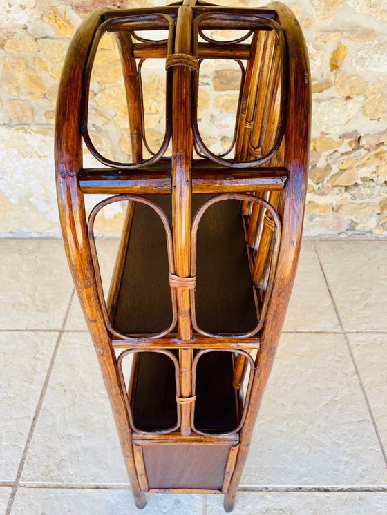 Image 1 of Vintage plank van bamboe en rotan met 2 verdiepingen en opbergruimte, jaren 1960