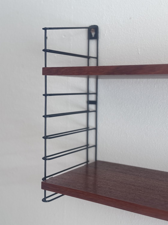 Image 1 of Portaoggetti da parete vintage in teak Tomodo