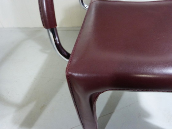 Image 1 of 4 fauteuils Arcadia en cuir, par Arper Italie, 1980