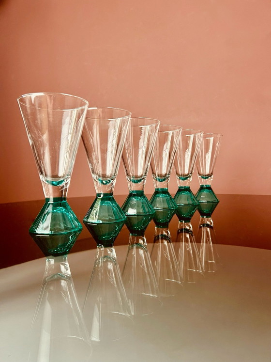 Set aus 6 geometrischen Luminarc Gläsern – Gläser & Karaffe, Glas (photo 2 of 8)