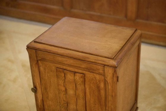 Brutalist bedside table/occasional furniture in oak from the 1950s. – Nightstands (photo 4 of 10)