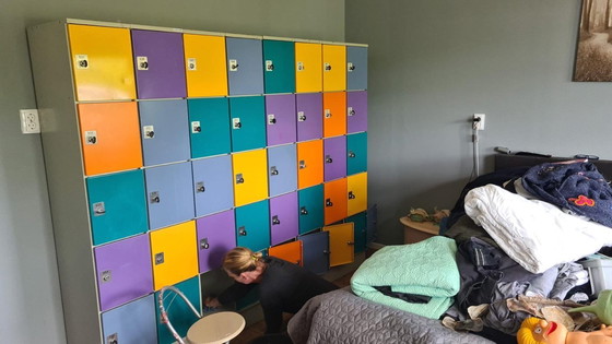 Image 1 of Beautiful locker cabinets, 4 pieces next to each other, 240 cm wide, including keys