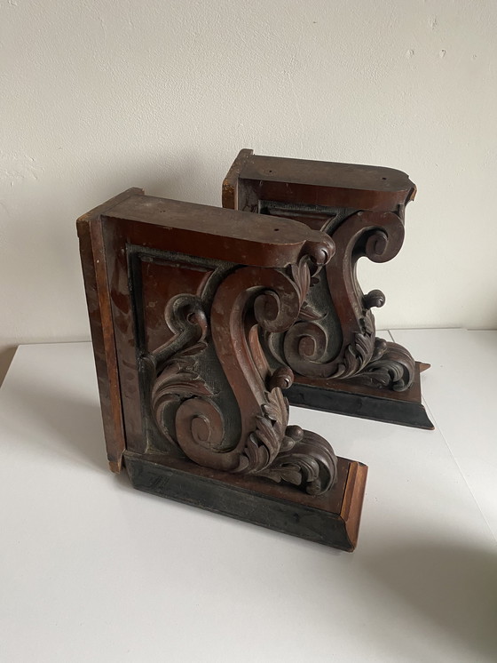 Image 1 of George II-stijl mahoniehouten wandconsoles (Engels, circa 1750).