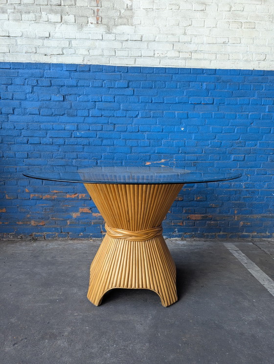 Image 1 of Table de salle à manger vintage McGuire en verre et bambou 1970