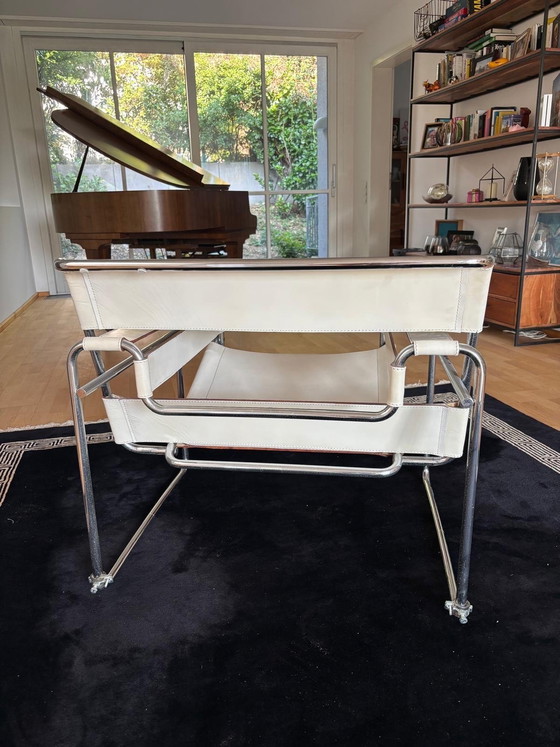Image 1 of Original Wassily Chair (Marcel Breuer) – Rare 1960s Gavina Edition