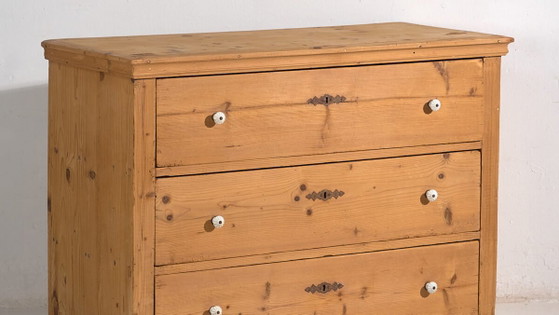 Commode antique en bois massif (c.1920) #14 – Rustic (photo 3 of 40)
