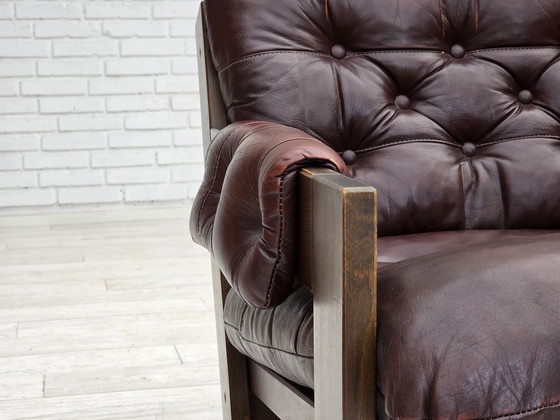 Image 1 of 1970, Scandinavische fauteuil, bruin meubelleer, donker beukenhout.