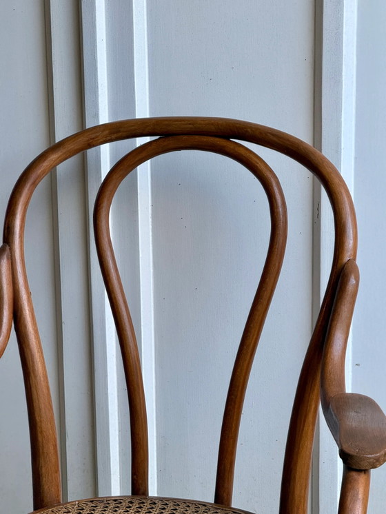 Josef & Jacob Kohn No. 18 Fauteuil en bois courbé et cannage, Marron, Vintage (photo 5 sur 11)