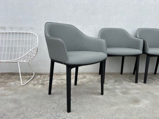 4x Vitra softshell leather chairs