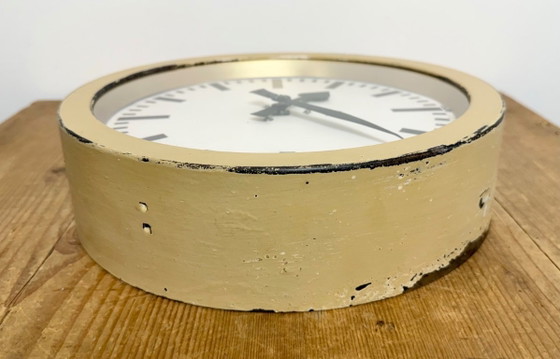 Image 1 of Beige Industriewanduhr von Siemens, 1950er Jahre