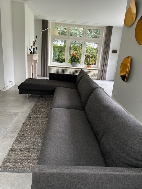 Image 1 of Montis Sofa Axel 5 Sitzer mit Chaise Longue