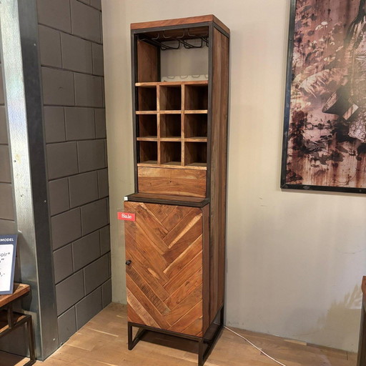 Feelings Weinschrank Giza