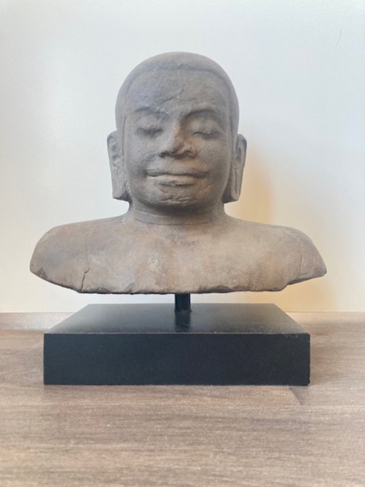 Sandstone bust of King Jayavarman VII of the Khmer Empire.