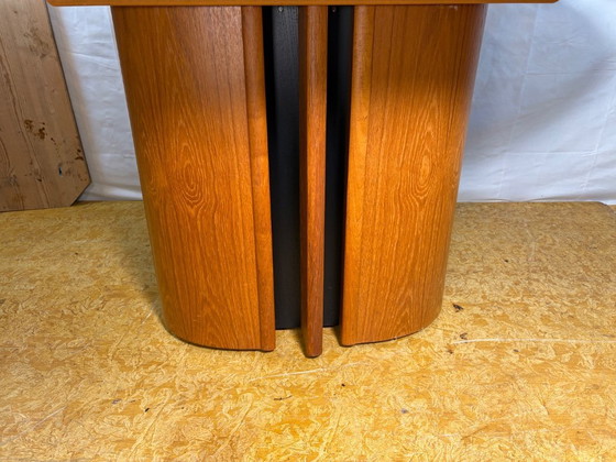 Vintage Skovby Extending Dining Table – Danish Teak – Scandinavian Design  A superb vintage Skovby extending (photo 5 of 13)