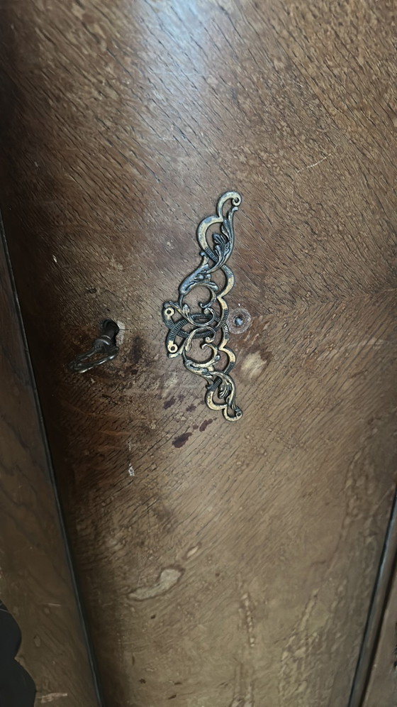 Image 1 of Vintage vitrine kast Neo Barok met invloeden van Louis XV