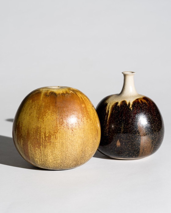 Image 1 of Gotlind & Gerald Weigel Organisches Studio Keramikvasen-Duo – Kristalline und Tenmoku-Glasuren, Deutschland, 1970er–1980er Jahre