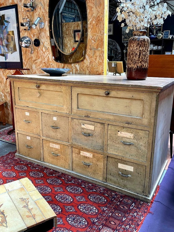 Image 1 of Mueble antiguo