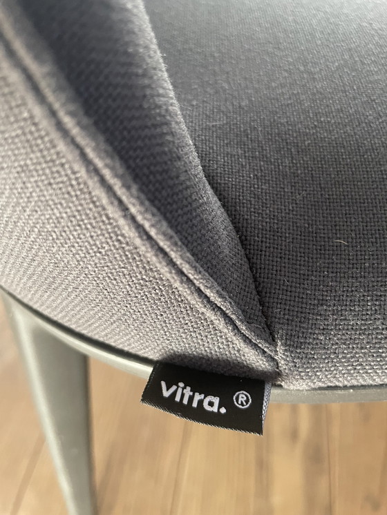 Image 1 of 2 x Vitra Softshell-stoelen