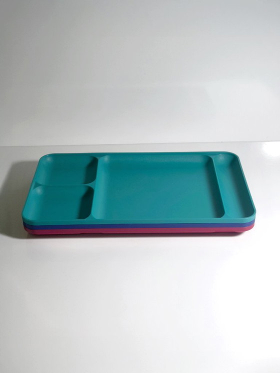 Image 1 of 3x Tupperware Vintage Picnic Plate Tray 80s 90s Plastic Postmodern Plate