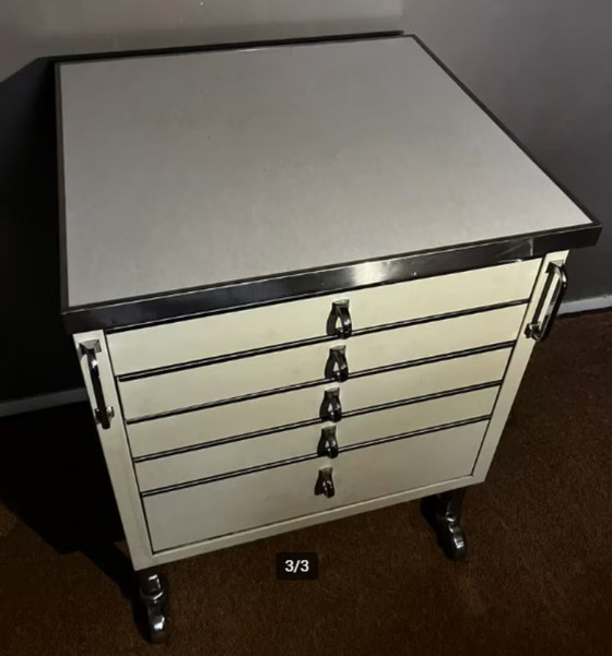 Image 1 of Mobiletto dentistico vintage su ruote