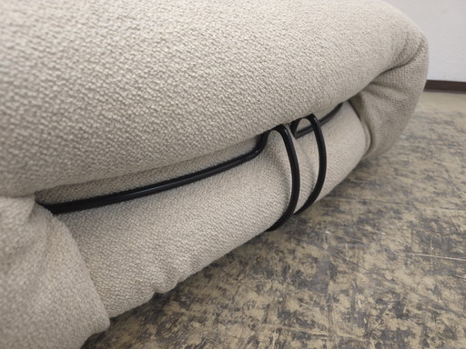 Cassina Soriana Sofa mit Hocker Dreisitzer top Couch