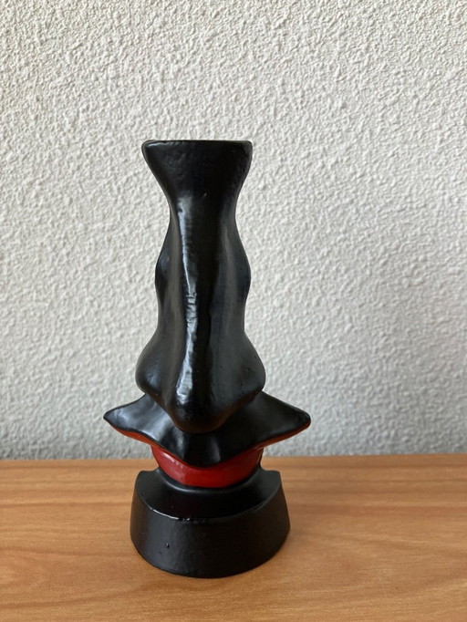 Salvatore Dali eyewear stand