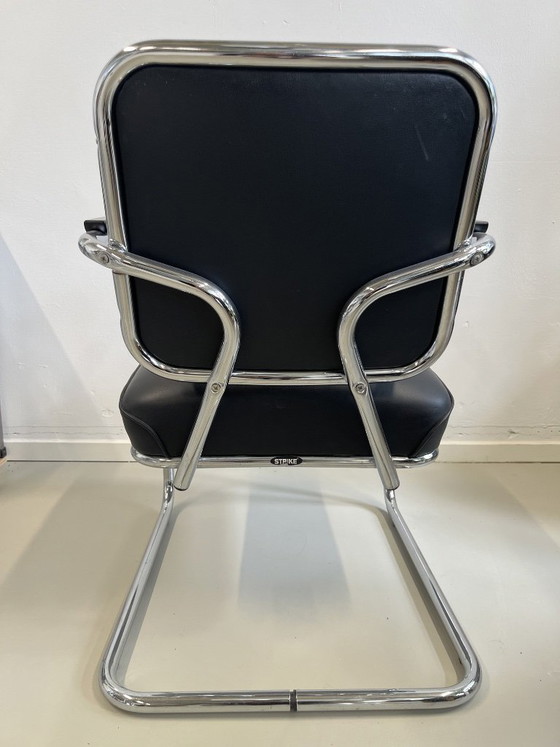 Image 1 of Sillón de cuero