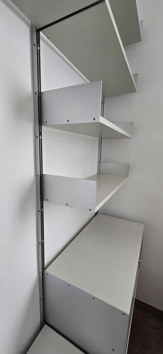 Image 1 of Groot schappensysteem – Vitsoe 606 van Dieter Rams