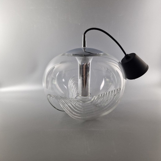 Image 1 of Vintage Space Age hanglamp – Peill & Putzler “Wave” / “Futura” – 1970s Duitsland – Glas en Metaal – Ø 32 cm. Space Age Design.