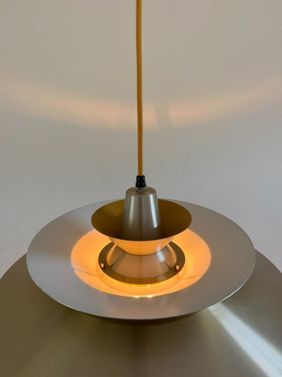Vintage Lyskaer pendant - Bent Nordsted - Danish multiulayered lamp, Pendant lamps, Aluminium, Yellow (photo 9 of 14)