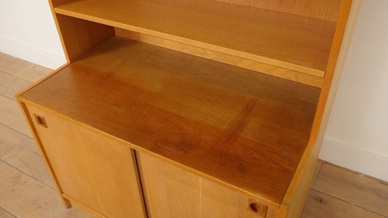 Image 1 of Vintage wall cabinet | Bookcase | Oak | Sliding doors