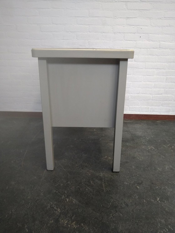 Image 1 of Gispen metalen bureautje met 5 lades 