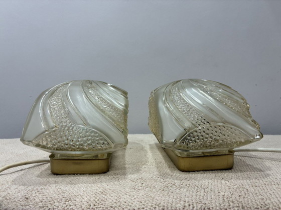 Par de apliques de cristal tallado texturizado, años 70, Vidrio, Metal, Transparente, 1970 (foto 6 de 7)