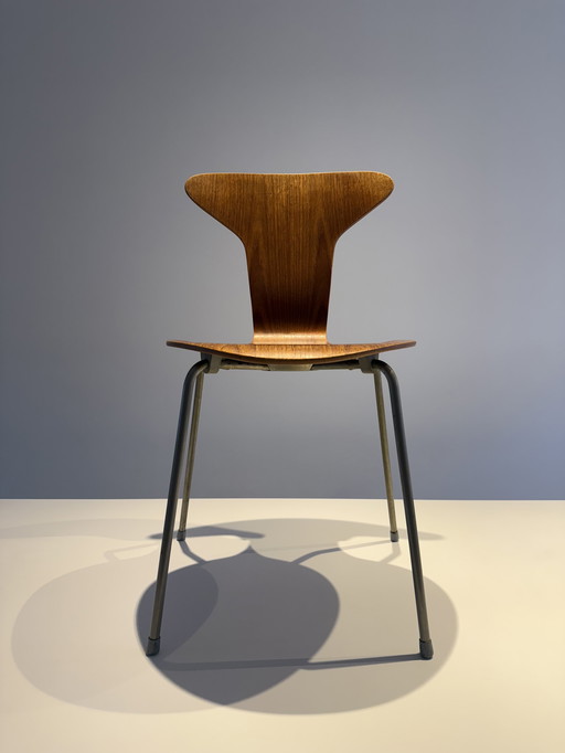 4x Arne Jacobsen Mug Chair