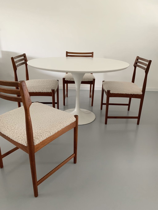 Mesa de comedor de diseño tulipán