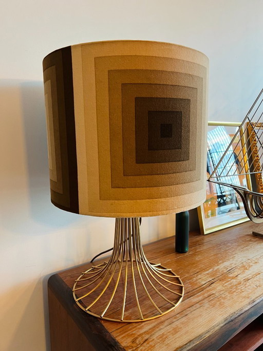 Lampes avec abat-jour original et détails en laiton (mid-century modern, retro design - années 1970).