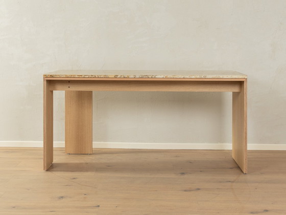 Image 1 of Uniek marmeren en houten bureau