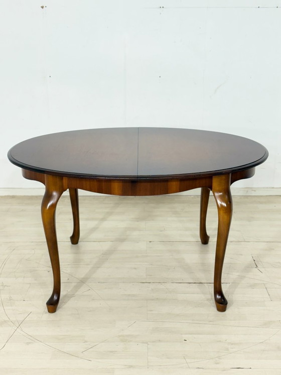 Eleganter Mid Century Esstisch / Vintage Küchentisch / ausziehbarer Tisch / Runder Chippendale Esstisch (photo 2 of 19)