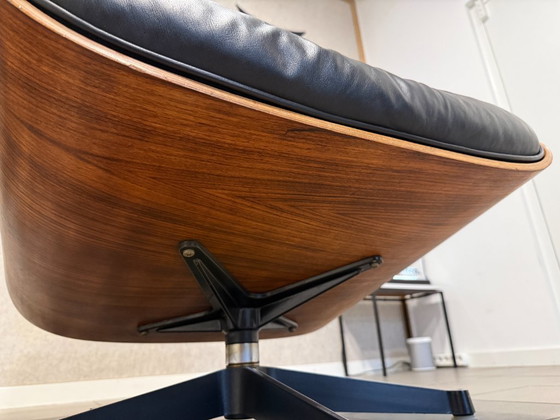 Image 1 of Herman Miller / Contura | Charles & Ray Eames | Lounge Chair & Ottoman | Rosewood & Black Leather | 1x Set