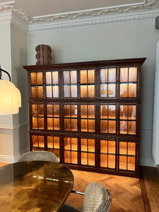 alter holländischer Vitrinenschrank