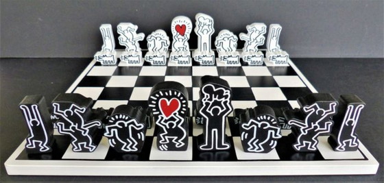 Image 1 of Keith Haring Schachset, schwarz-weiß, neu!!!