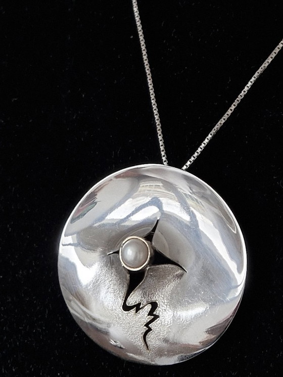 Image 1 of Michou Design – Großer silberner Anhänger/Brosche mit Perle