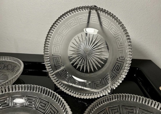 Image 1 of 4 Teller Baccarat 2/2 in antikem griechischem Schlüssel